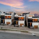 8Min To Downtown With Rooftop Golf Grill And Firepit