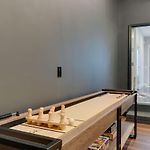 Luxury Townhome! Rooftop-Game Room! Near Broadway!