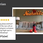 Riverfront Condo In Dt