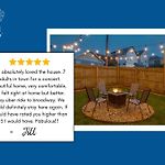 Perfect For Groups - Fenced-In Yard Pet Friendly