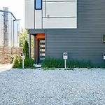 Dual Homes Rooftop Deck In Downtown Nashville