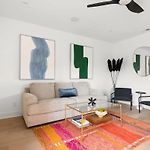 True Hue - Private Patio - Mins To Broadway