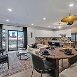 Hyve-Anthem-Private Balconies-Walk To Broadway