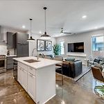 New Luxury Home Private Roof Deck