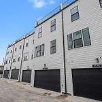 Rooftop Rendezvous - Sleeps 12 Rooftop Near Dt