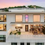 New Walk To Gulch - Private Penthouse Pool & Deck Views