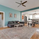 East Nash 3Br Fenced Yard , Deck , Parking , Pets