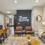 The Tennessee Whiskey In West End-Vandy- Uber To Broadway