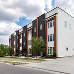 Two Luxe Nash Homes Rooftop Vibes