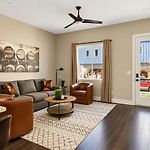 New Nashville Escape Hot Tub & Skyline Views