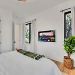 4 Rooftop Decks 4 Hot Tubs Game Rooms & Sauna