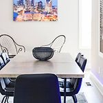 Friends In Skyline Places, 10 Min To Broadway, Perfect For Groups