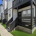Brand New Retreat N Five Points Near Downtown