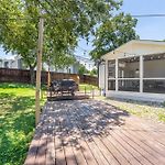 The Northview Nook- Dog-Friendly Nashville Retreat