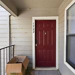 Modern Stay Minutes From Downtown Nashville