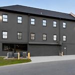 Game Day Getaway Vols Themed Stay Near Vanderbilt