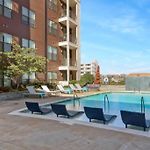 Midtown Nashville - 5 Min To Broadway - Free Secured Parking - Pool
