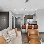 Stylish 2Br Near Sylvan Park- Music City Views