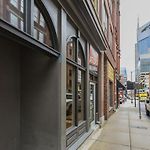 The Honky Tonk 2 Blocks To Broadway,Printers Alley