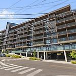 Upscale Condo In Downtown With Pool, Balcony, Gym And Garage