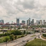 Furnished East Nashville Condo | Parking + Rooftop