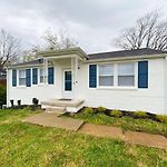 The Playhouse 4Br Nashville Home With Spa, Basketball & Games