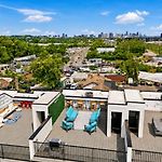 2 Rooftop Homes - Sleeps 24 - Near Geodis Park