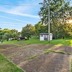 Nashville Area 3Br Home With Yard And Workspace