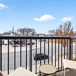 12South Balcony Free Parking Near Downtown #9