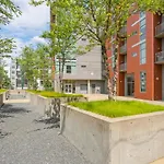 Unfurnished Condo Amazing Layout W Balcony & Storage 30 Day Minimum