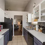 Fun Buena Vista Heights Close To Downtown *