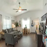 Holiday home Fun Buena Vista Heights Close To Downtown