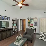 Fun Buena Vista Heights Close To Downtown Holiday home