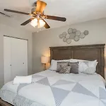Fun Buena Vista Heights Close To Downtown *