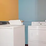 Luxe 2*