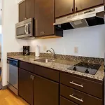 Towneplace By Marriott Airport Hotel Nashville