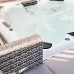 Fancy Free - Stay Where Country Music History Was Made