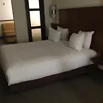 Hyatt Place Airport 3*