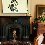 Lord & Liberty Hotel, Henrie House