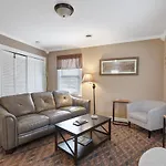 Brenda Lee History 2br Pool Hot Tub Apartment *