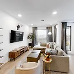 Apartment Eve *