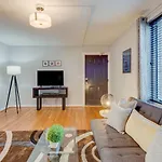 Nashville Flat W/View Walkable -207