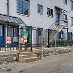 Nashville Apt Close To Everything -304