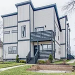 The Maxwell At Five Points Apartment