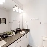 The Vibe Holiday home *