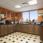 Hotel Days By Wyndham Airport East