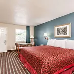 Days By Wyndham N Opryland/grand Ole Opry 2* Nashville