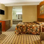 Rodeway Inn Nashville Airport