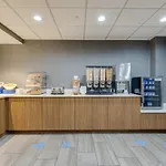 Hotel Alexis And