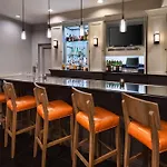 Radisson Airport 4*